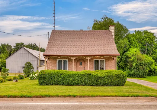 Maison à vendre - 1764 Av. Principale, Saint-Marc-des-Carrières, G0A 4B0