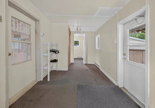Maison à vendre - 1764 Av. Principale, Saint-Marc-des-Carrières, G0A 4B0
