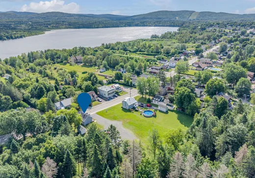 Maison à vendre - 1698 Av. du Lac-St-Charles, Lac-St-Charles, G3G 2X3