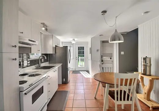 House for sale - 25 Ch. du Village, Saints-Martyrs-Canadiens, G0P 1A1