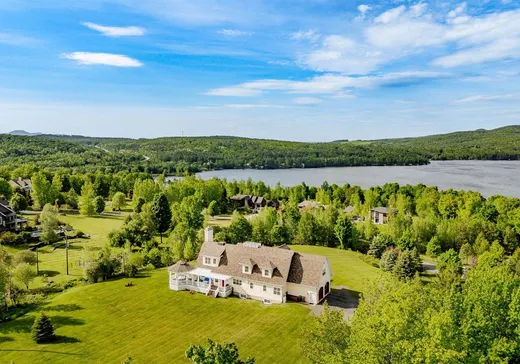 Maison à étages à vendre - 80 Rue des Hauts-du-Lac, Magog, J0B1C0