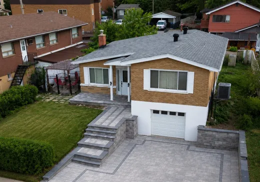 Maison à vendre - 1497 Boul. Élisabeth, Laval (Chomedey), H7W 3K2