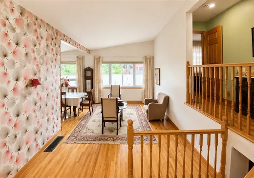 Maison à vendre - 1497 Boul. Élisabeth, Laval (Chomedey), H7W 3K2