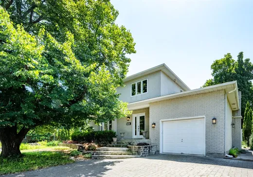 Maison à vendre - 1426 Rue des Sittelles, Longueuil, J4J 5K3