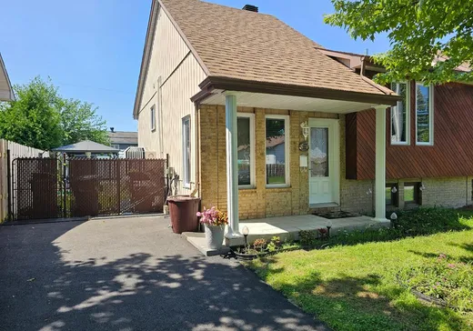 Maison à vendre - 906 13e Avenue, Laval (Fabreville), H7R 4N6