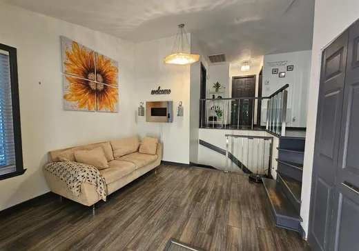 Maison à vendre - 906 13e Avenue, Laval (Fabreville), H7R 4N6
