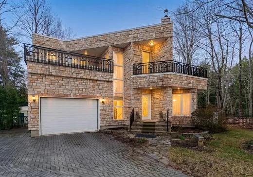 Maison à vendre - 276 Rue des Eaux-Vives, Saint-Jérôme, J7Y 4N9