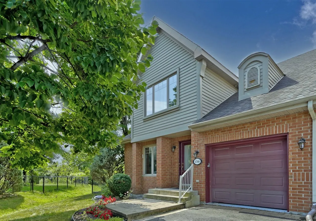 3700 Place Cabral — photo 1