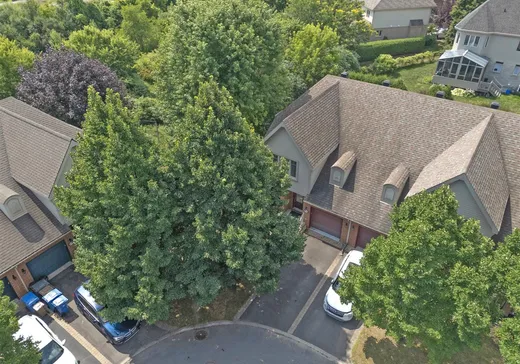 Maison à vendre - 3700 Place Cabral, Brossard, J4Z 3W3