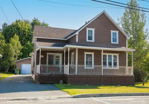 House for sale - 366 Av. Jacques-Cartier, Thetford-Mines, G0N 1E0
