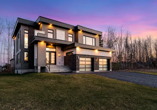 Two or more stories for sale - 1448 Rue Alice-Campbell, Sherbrooke, J1L0K3