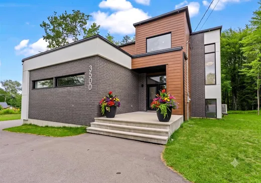 Two or more stories for sale - 3500 Rue de l'Albatros, Sherbrooke, J1H0A7