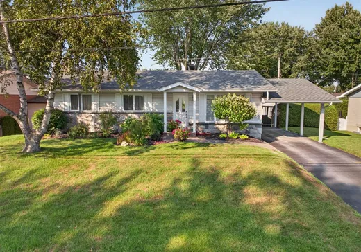Bungalow à vendre - 26 Rue Roger, Victoriaville, G6P2A7
