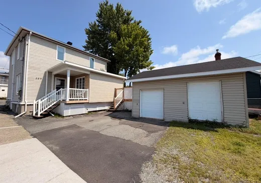 Two or more stories for sale - 259 Rue Cardinal-Bégin E., Rouyn-Noranda, J9X3H4