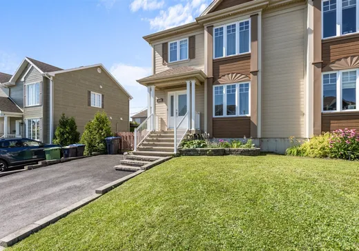 Maison à vendre - 1049 Rue Edmond-J.-Massicotte, Lévis, G6Y 9W9