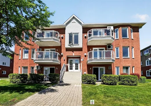 Condo for sale - 2550 Boul. Jacques-Marcil, App. 202, St-Hubert, J3Y 9A3