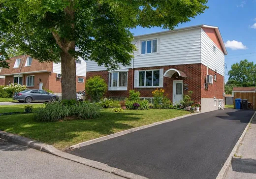 House for sale - 277 Rue Pierre-Chasseur, Laval (Chomedey), H7L 4A3