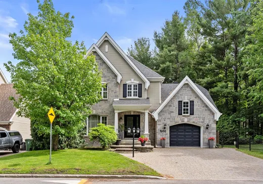 Maison à vendre - 800 Av. de la Haute-Rive, Bois-des-Filion, J6Z 4T8