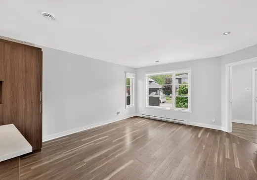 Maison à vendre - 42 Rue du Ruisseau, Les Cedres, J7T 0H2