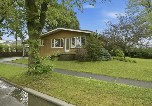 Maison à vendre - 2205 Rue Jolibois, Saint-Hyacinthe, J2T 1J4