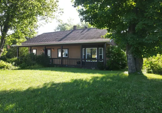 House for sale - 358 Rue Principale, Mansonville, J0E 1X0