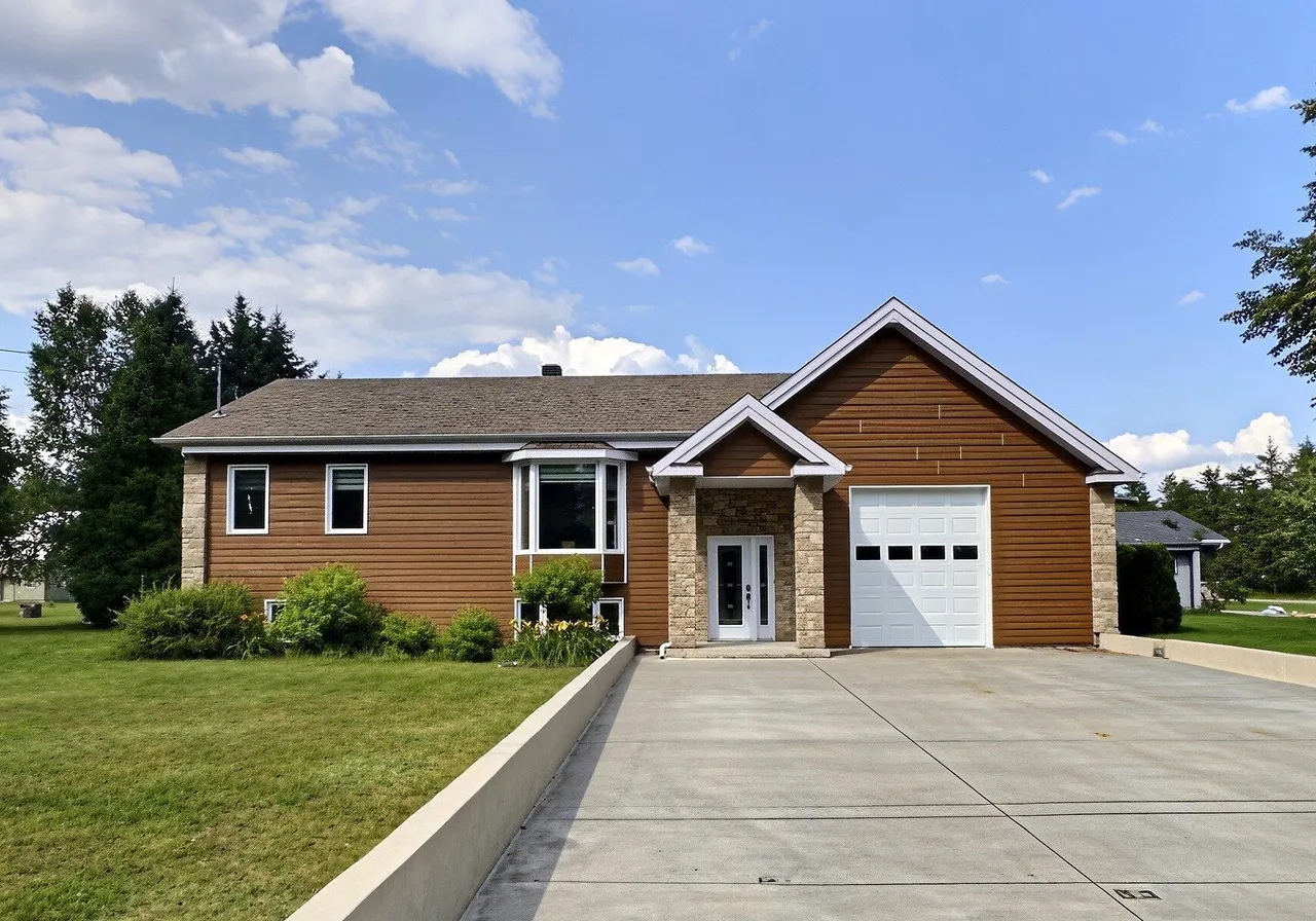 3810 Route Brassard — photo 1