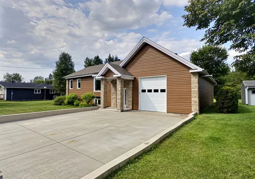 House for sale - 3810 Route Brassard, Chicoutimi, G7P 1C4