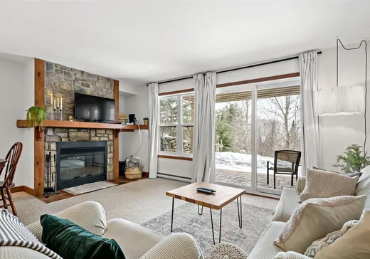 Condo à vendre - 205 Rue du Mont-Plaisant, App. 3, Mont-Tremblant, J8E 1L2