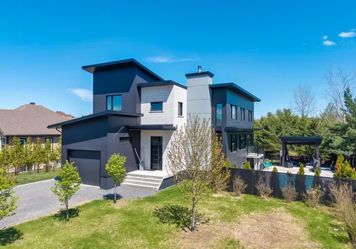 Maison à étages à vendre - 175 Rue des Oeillets, Mont-Tremblant, J8E0R5