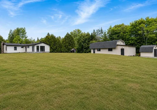 Maison à vendre - 76 465e Avenue, St-Hippolyte, J8A 3E5