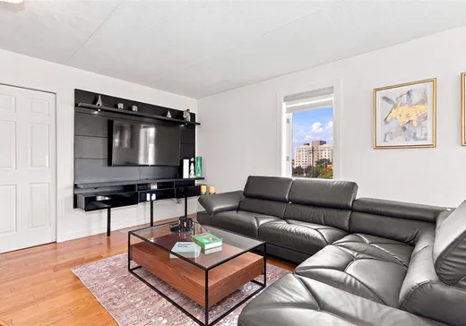 Condo à vendre - 6965 Av. Champchevrier, App. 303, Montréal (Anjou), H1J 2T1