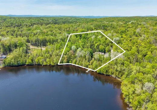 Bungalow à vendre - 1816 Ch. du Lac-Boileau O., Rivière-Rouge, J0T1T0