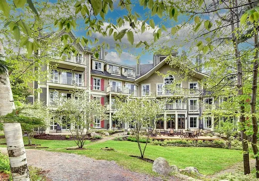 Condo à vendre - 150 Ch. du Curé-Deslauriers, App. 302, Mont-Tremblant, J8E1C9