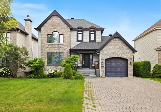 Maison à vendre - 648 Rue De La Chesnaye, Lachenaie, J6V 1P3