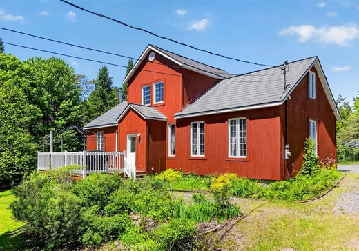 Maison à vendre - 218 Ch. des Pionniers, La Minerve, J0T 1S0
