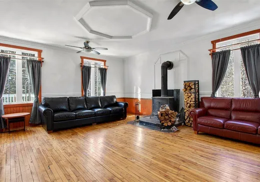 Maison à vendre - 218 Ch. des Pionniers, La Minerve, J0T 1S0