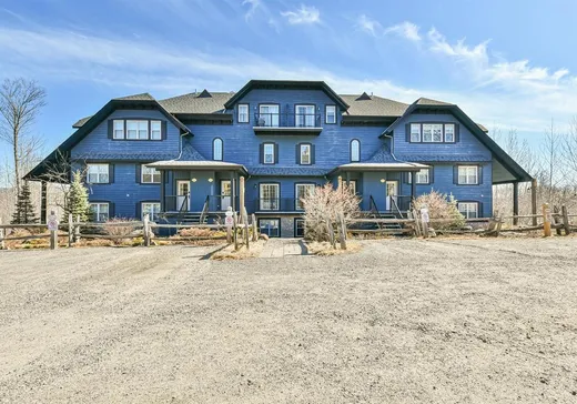 Condo à vendre - 250 Rue du Mont-Plaisant, App. 4, Mont-Tremblant, J8E 1L2