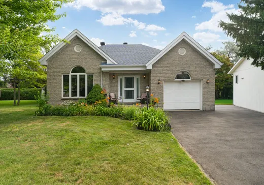 Maison à étages à vendre - 107 Rue Vallée, Vaudreuil-Dorion, J7V8R7