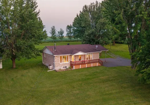 Bungalow à vendre - 490 Route Marie-Victorin, Baie-du-Febvre, J0G1A0