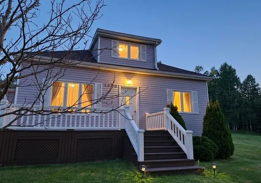 House for sale - 1230 Boul. de Douglas, Gaspé, G4X 2X1