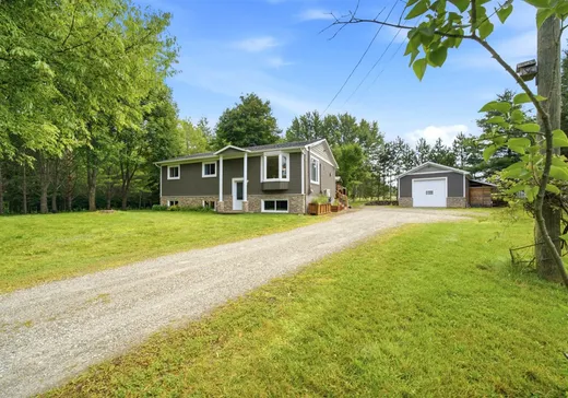 Bungalow à vendre - 3876 Rue Roland, Sherbrooke, J1N0C3