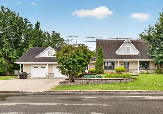 House for sale - 454 Rue Lachapelle, St-Francois-Du-Lac, J0G 1M0