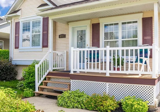Maison à vendre - 1054 Rue des Pélicans, Sherbrooke, J1R 0M7