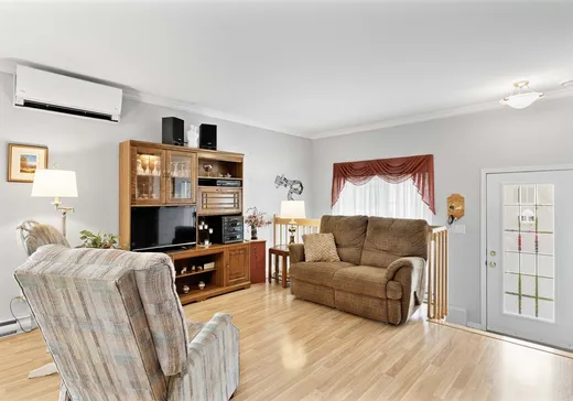 Maison à vendre - 1054 Rue des Pélicans, Sherbrooke, J1R 0M7