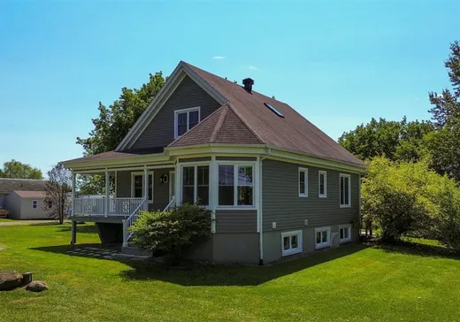 House for sale - 571 Ch. de Magog, Ste-Catherine-De-Hatley, J0B 1W0