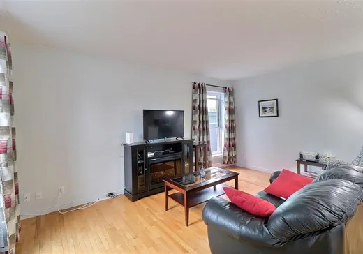 Condo à vendre - 60 Av. Dallaire, App. B, Rouyn-Noranda, J9X 4S7