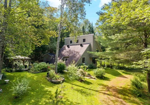 Two or more stories for sale - 650 Ch. du Lac-Dufour, Mont-Tremblant, J8E2H8