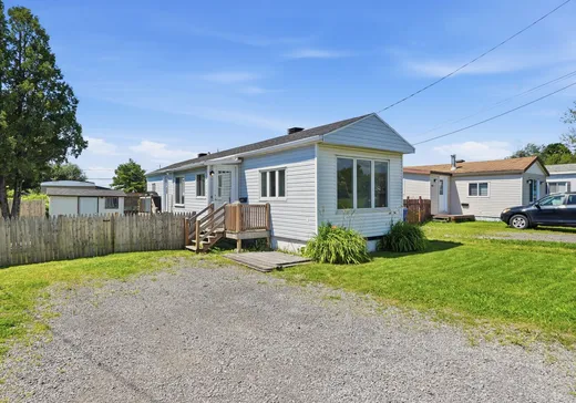Maison mobile à vendre - 1986 Route de l'Aéroport, Ville de Québec, G2G1S4