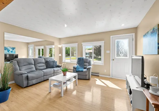 Maison à vendre - 387 Rue Desjardins N., Granby, J2G 8N6