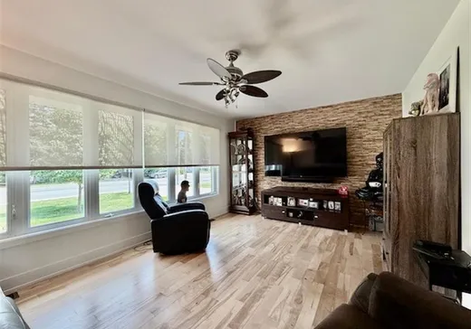 House for sale - 99 Av. de la Providence, Lachute, J8H 3L2
